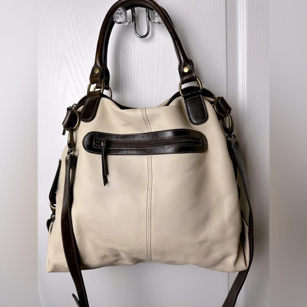 Borgo Degli Etruschi premium leather made in Italy handbag, large NWT